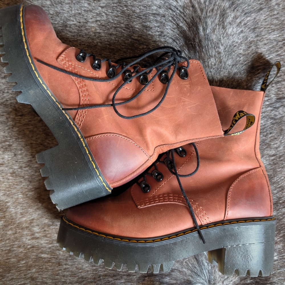 Dr. Martens Leona Women's Farrier Leather Heeled Boots - Brick